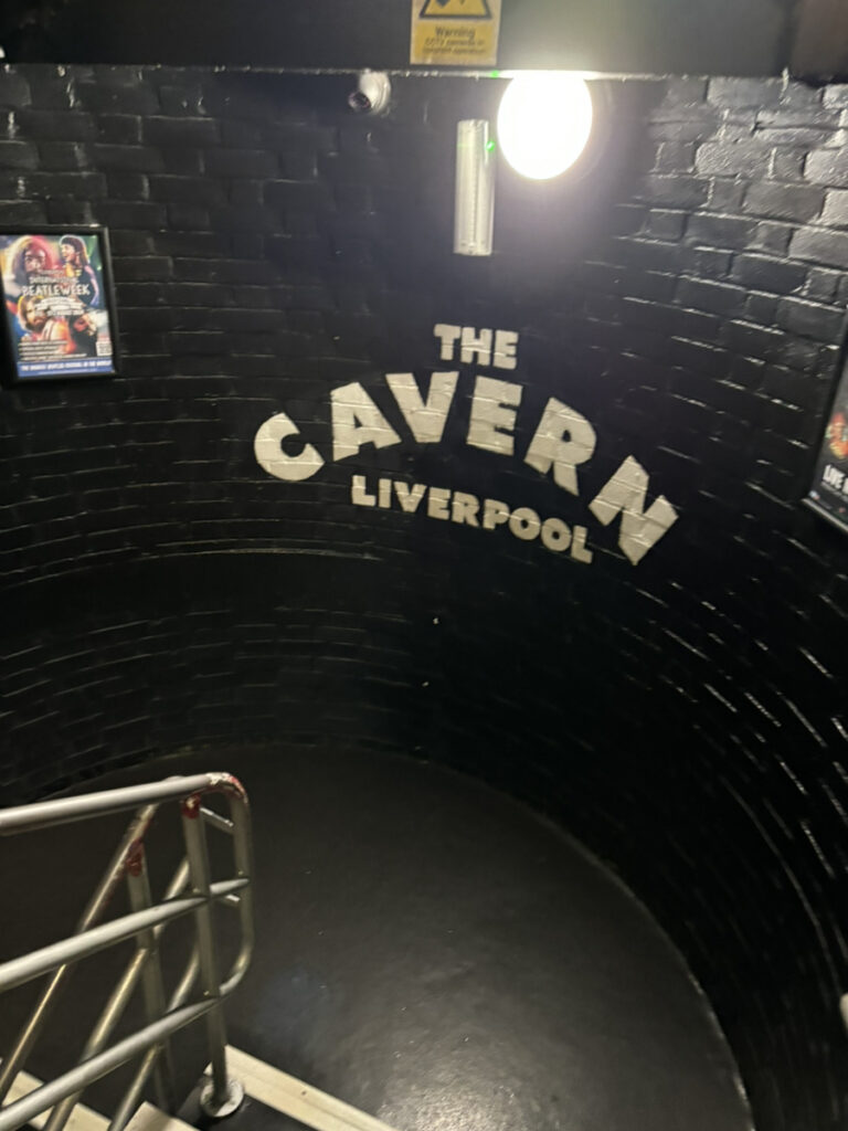 The Beatles-cavern club